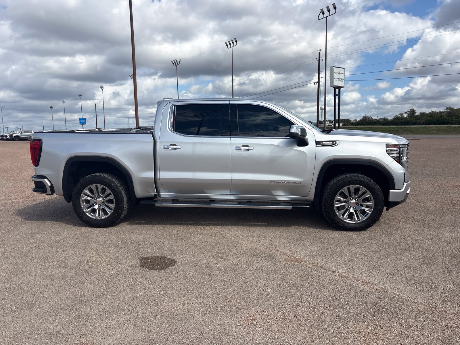 Used 2022 GMC Sierra 1500 Denali AWD/4WD image 7