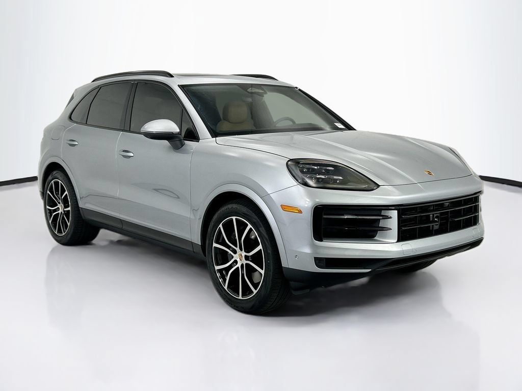 Used 2026 Porsche Cayenne AWD/4WD image 9
