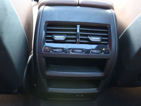 Used 2024 BMW X5 xDrive40i w/ M Sport Package image 37