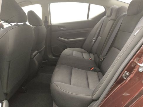 Used 2023 Nissan Altima 2.5 SV image 18