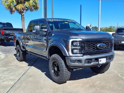 New 2026 Ford F250 XLT w/ XLT Premium Package AWD/4WD image 9