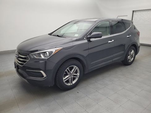 Used 2018 Hyundai Santa Fe Sport image 2