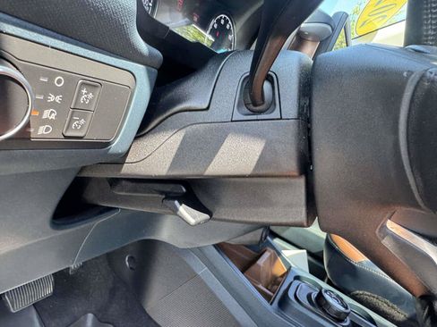 Used 2022 Ford Maverick Lariat w/ Lariat Luxury Package FWD image 33