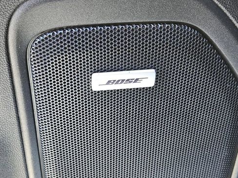 Certified 2020 Chevrolet Silverado 1500 High Country w/ Technology Package image 27