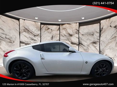 Used 2012 Nissan 370Z Touring w/ Sport Pkg image 8