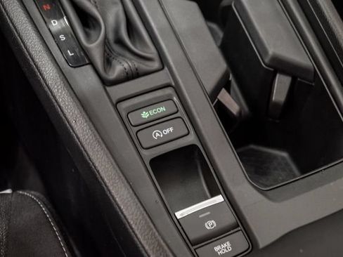 Used 2025 Honda Accord SE image 17