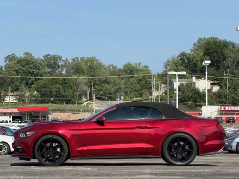 Used 2016 Ford Mustang GT Premium image 3