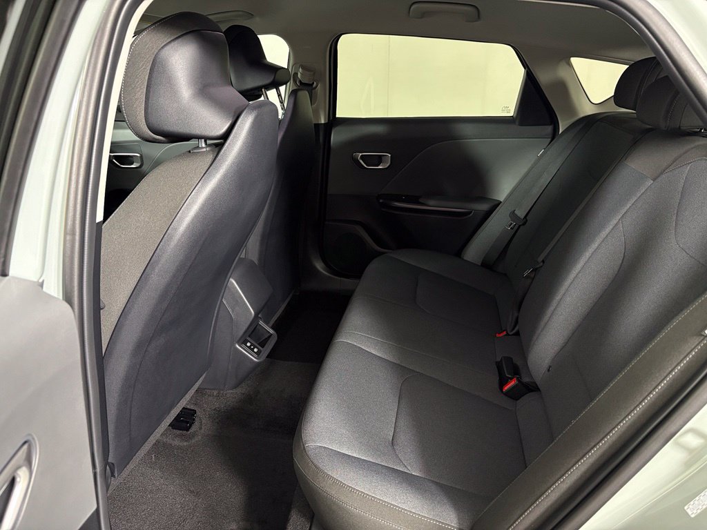 New 2026 Kia K4 FWD image 37