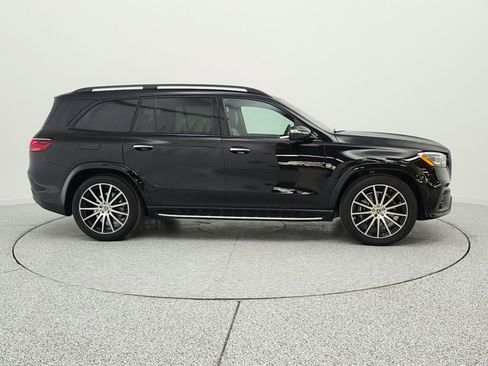 Used 2025 Mercedes-Benz GLS 450 4MATIC image 4