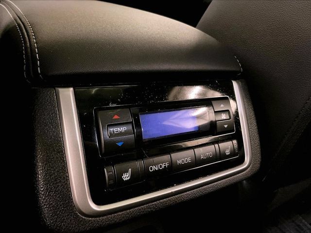 Used 2021 Subaru Ascent Limited w/ Technology Package AWD/4WD image 33