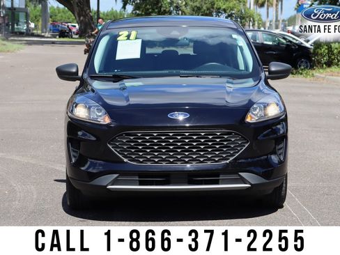 Used 2021 Ford Escape S image 3