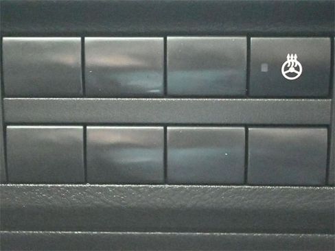 Used 2023 Nissan Kicks SR w/ SR Premium Package image 27