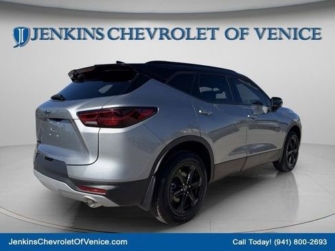 New 2026 Chevrolet Blazer LT w/ Sound & Technology Package FWD image 5