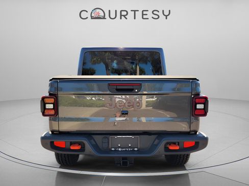 Used 2021 Jeep Gladiator Mojave image 5