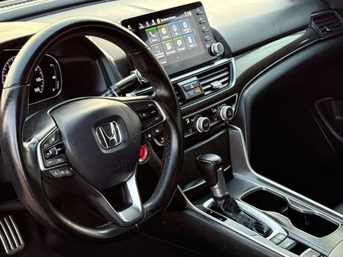 Used 2021 Honda Accord Sport image 17