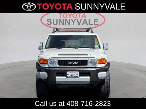 Used 2014 Toyota FJ Cruiser 4WD w/ Convenience Package image 11