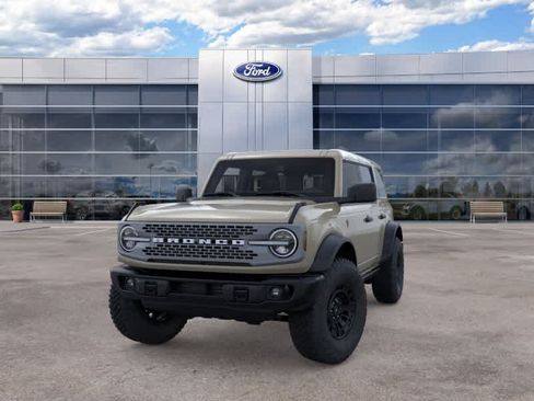 New 2026 Ford Bronco Badlands AWD/4WD image 2