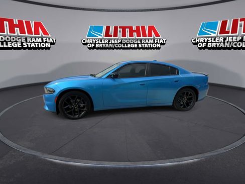 Used 2023 Dodge Charger SXT w/ Blacktop Package RWD image 4