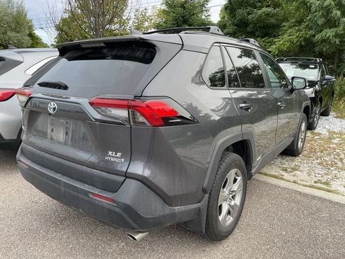 Certified 2024 Toyota RAV4 XLE w/ Convenience Package AWD/4WD image 9