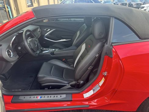 Used 2023 Chevrolet Camaro SS RWD image 8