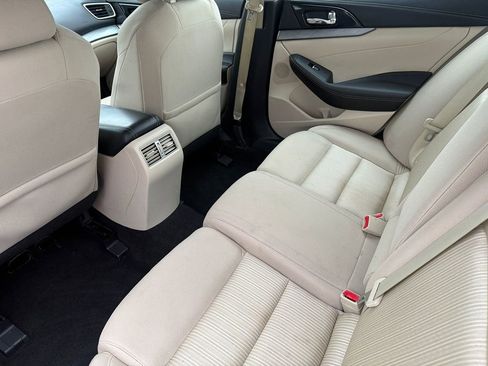 Used 2016 Nissan Maxima 3.5 S image 13