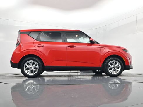 Certified 2024 Kia Soul S FWD image 41