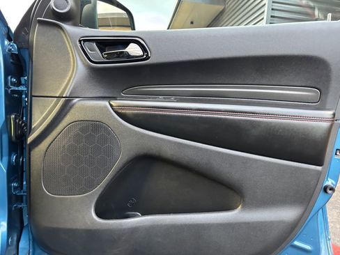 Used 2025 Dodge Durango GT image 26