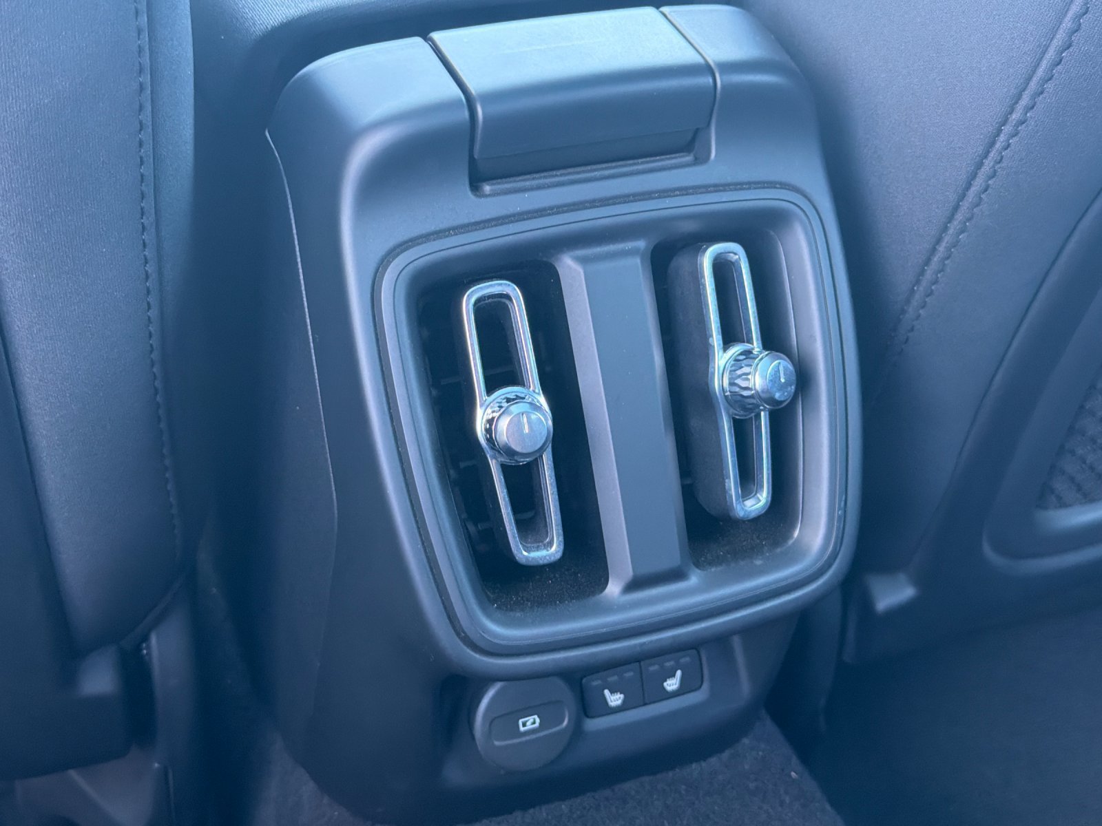 Used 2024 Polestar Polestar 2 AWD/4WD image 34