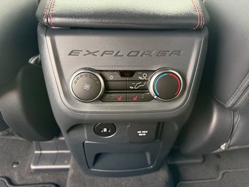 Used 2025 Ford Explorer ST w/ Sun And Sound Package image 19