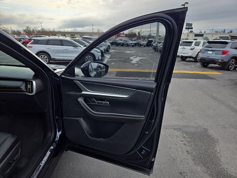 Used 2025 MAZDA CX-90 3.3 Turbo S w/ Premium Package image 18