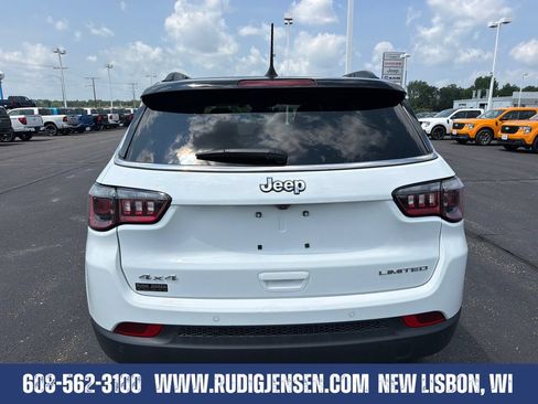 Used 2025 Jeep Compass Limited AWD/4WD image 4