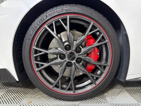 Used 2023 Chevrolet Corvette Stingray Premium Conv w/ Z51 Performance Package RWD image 24
