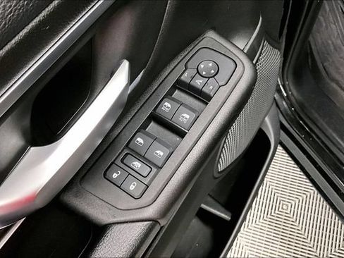 Used 2025 RAM 1500 Big Horn AWD/4WD image 31