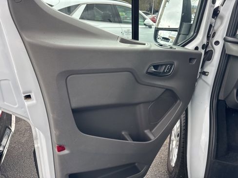 Used 2024 Ford Transit 350 XLT image 16