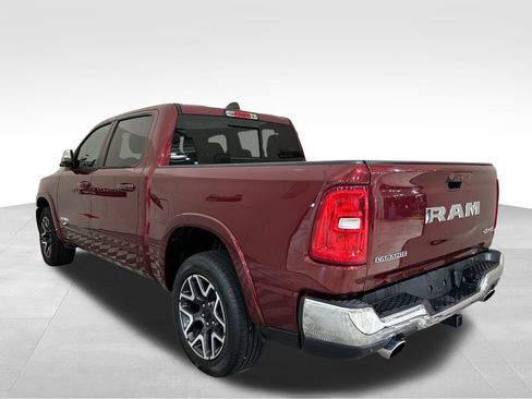 Used 2025 RAM 1500 Laramie AWD/4WD image 3