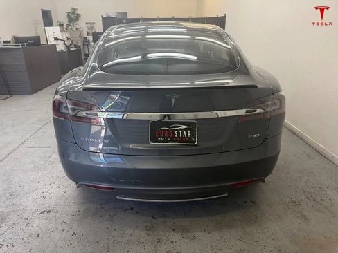 Used 2013 Tesla Model S Performance RWD image 6