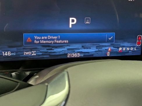 Certified 2025 Chevrolet Suburban Z71 AWD/4WD image 27