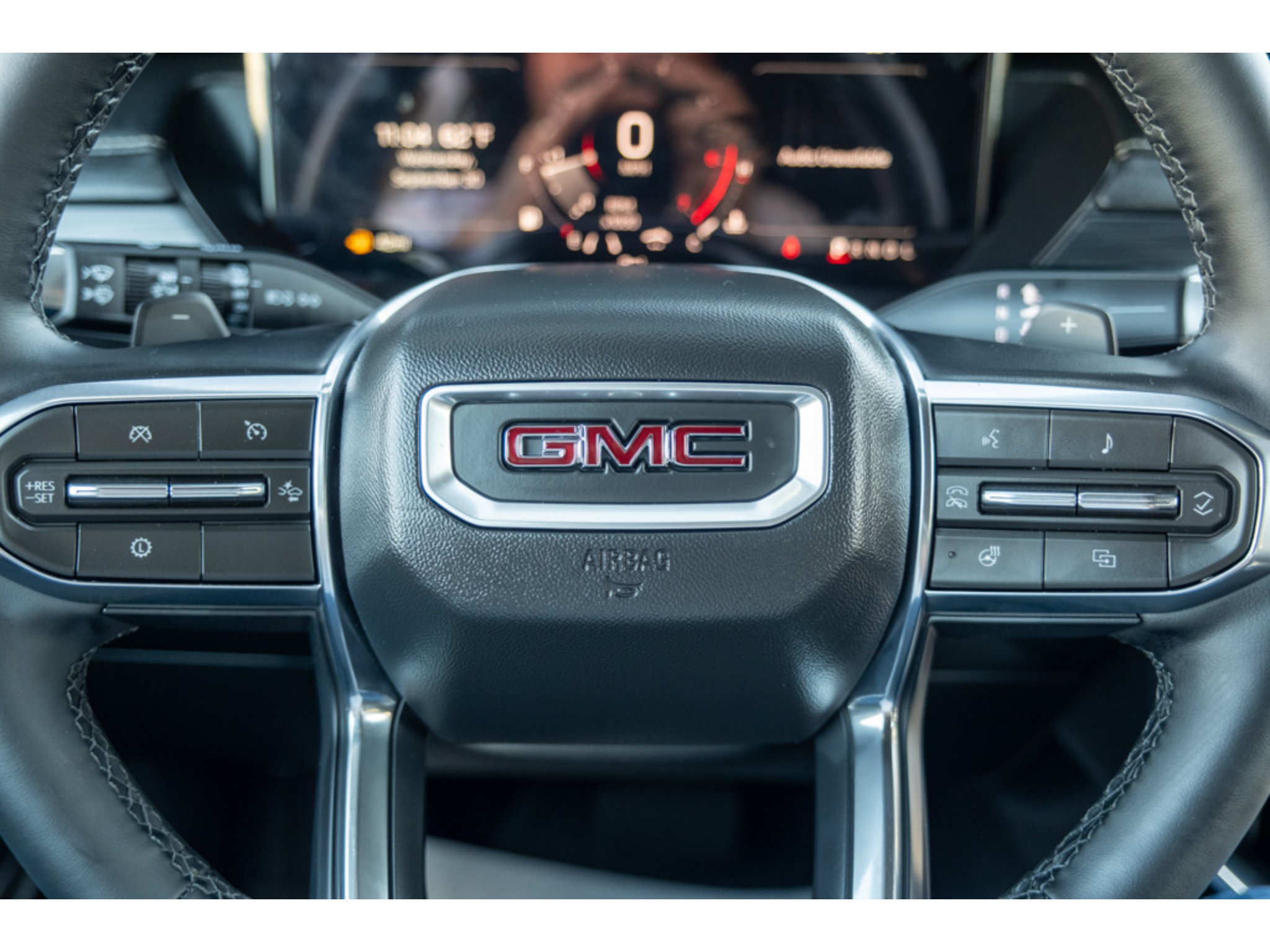 New 2027 GMC Acadia Elevation w/ Elevation Premium Package FWD image 17