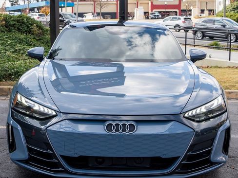 Used 2023 Audi e-tron GT Premium Plus image 2