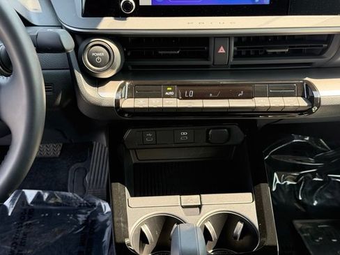 Certified 2024 Toyota Prius LE AWD/4WD image 20