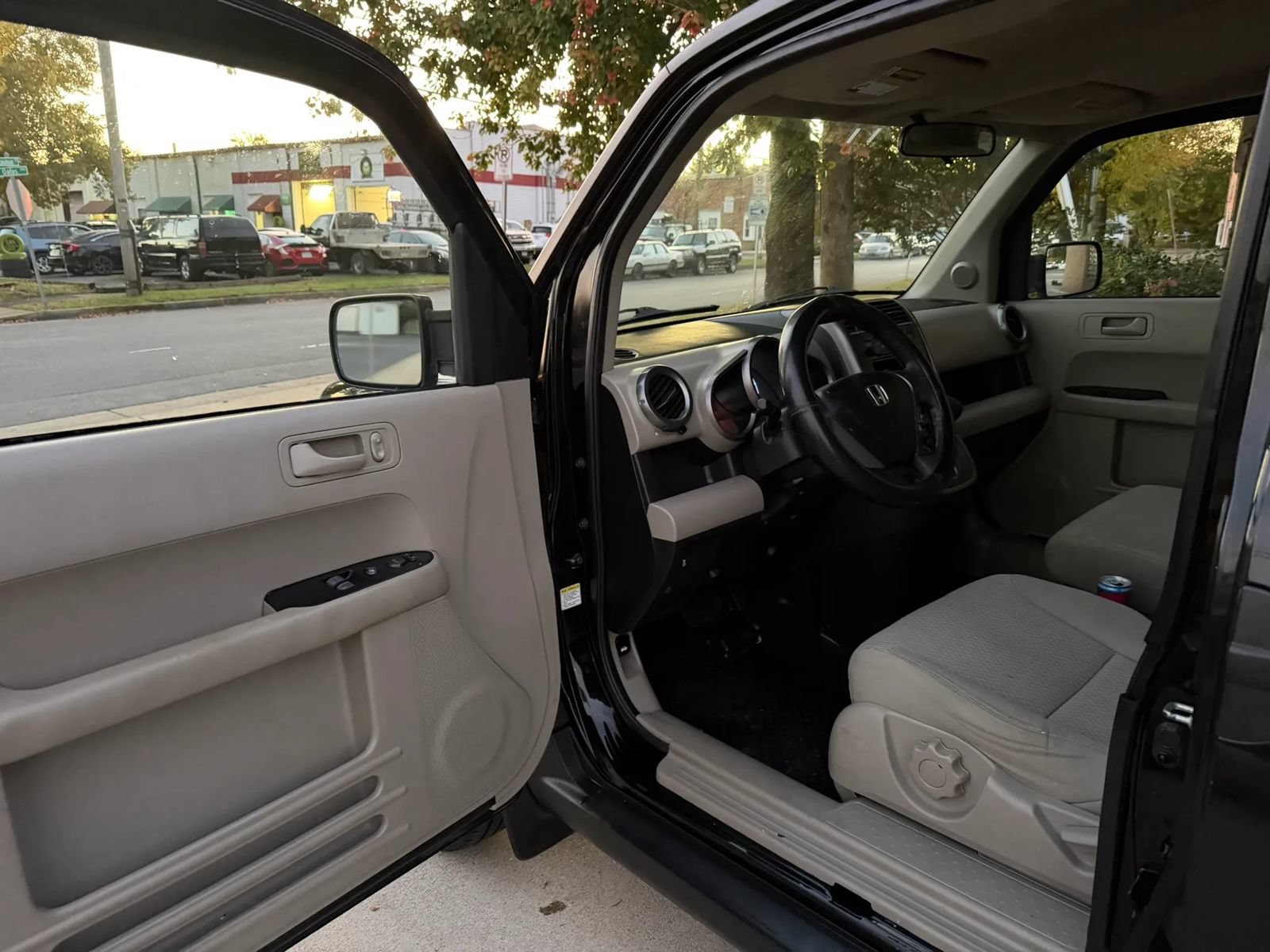 Used 2011 Honda Element LX image 10