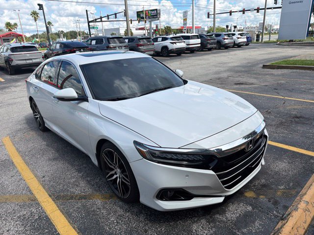 Used 2021 Honda Accord Touring image 3