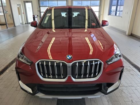 Used 2026 BMW X1 xDrive28i w/ Convenience Package AWD/4WD image 2