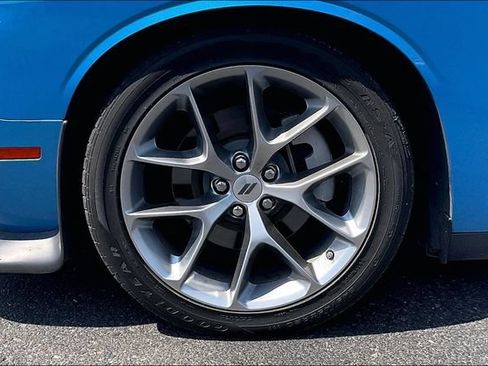 Used 2023 Dodge Challenger GT RWD image 8