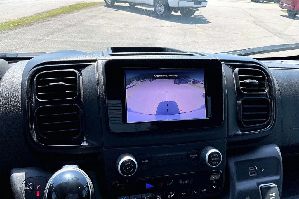 Used 2025 RAM ProMaster 2500 w/ Convenience Group FWD image 20