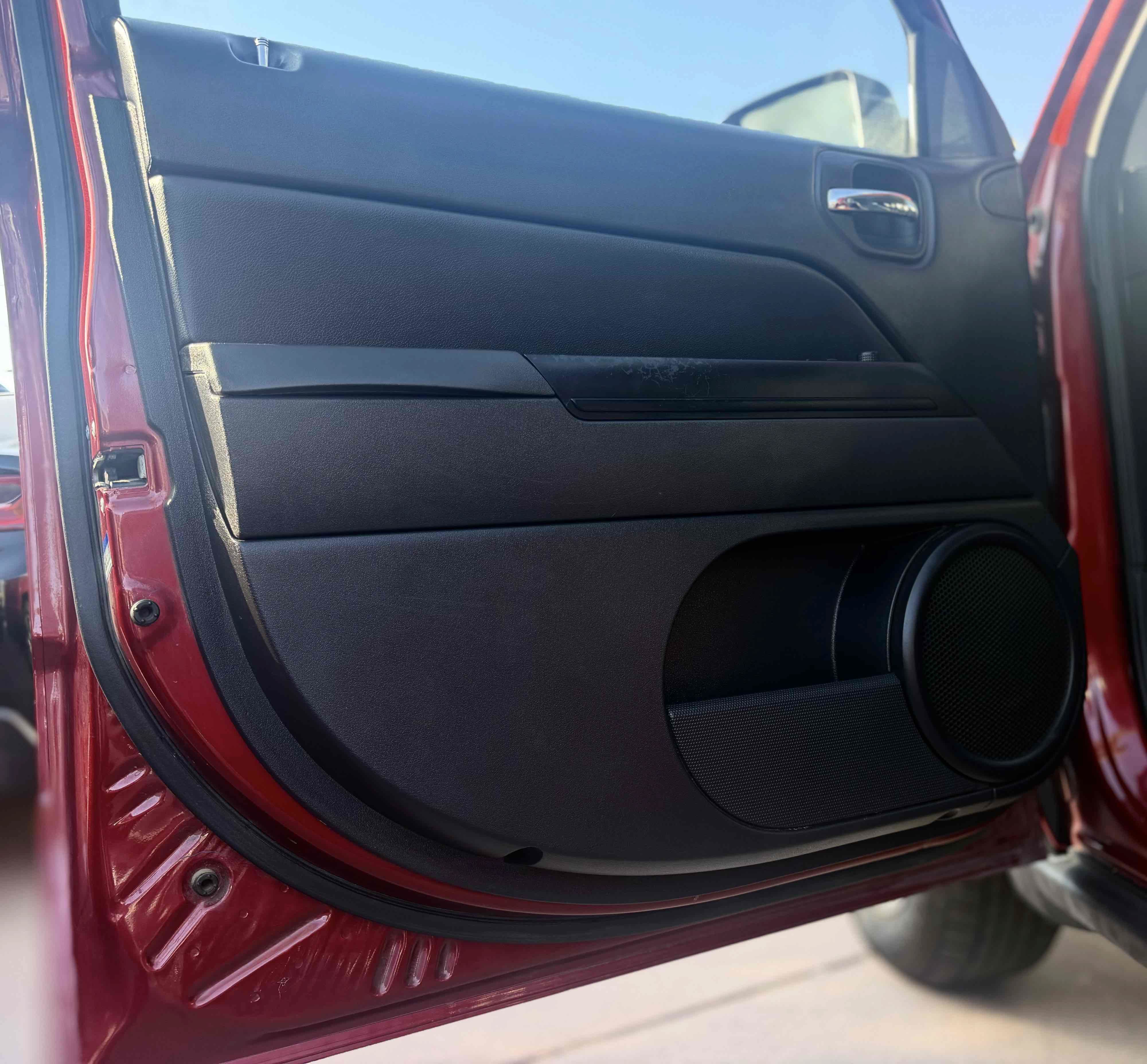 Used 2016 Jeep Patriot High Altitude FWD image 15