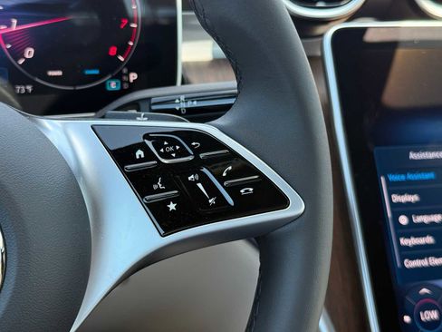 Used 2025 Mercedes-Benz C 300 Sedan image 25