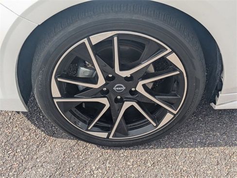 Used 2024 Nissan Sentra SR image 10