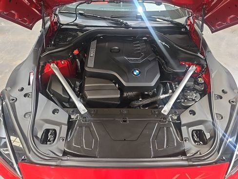 Used 2022 BMW Z4 sDrive30i w/ M Sport Package RWD image 41