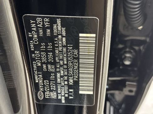 Used 2023 Hyundai Elantra SEL w/ Convenience Package FWD image 33